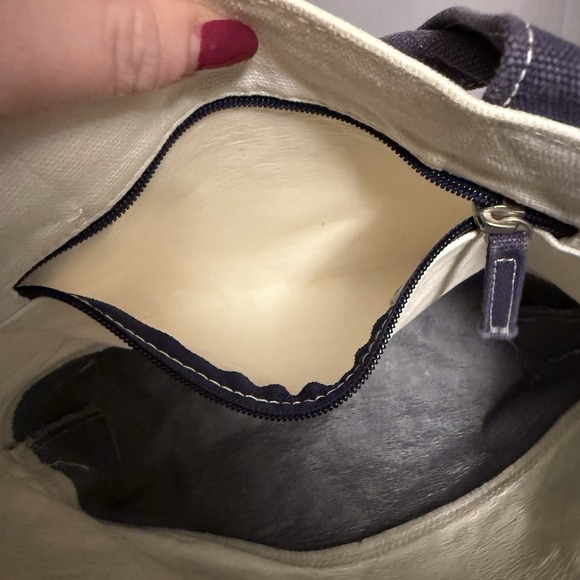 Pottery Barn Kids Turtle Preppy Icon Tote Bag Beige Navy Blue Purse Travel - Picture 11 of 16